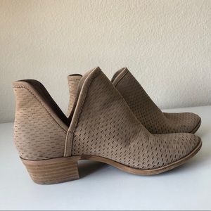 LAST CHANCE - Lucky Brand booties